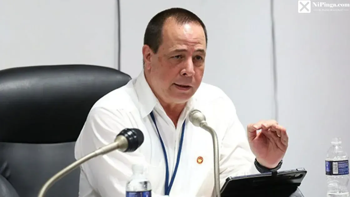 El Sistema de Salud Cubano: ¡Más Frito que un Plátano!